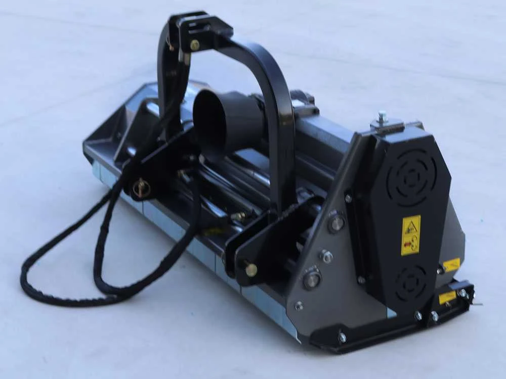 BlackStone BL 140 Hydro - Trinciaerba Per Trattore - Serie Leggera - Spostamento Idraulico - immagine 5