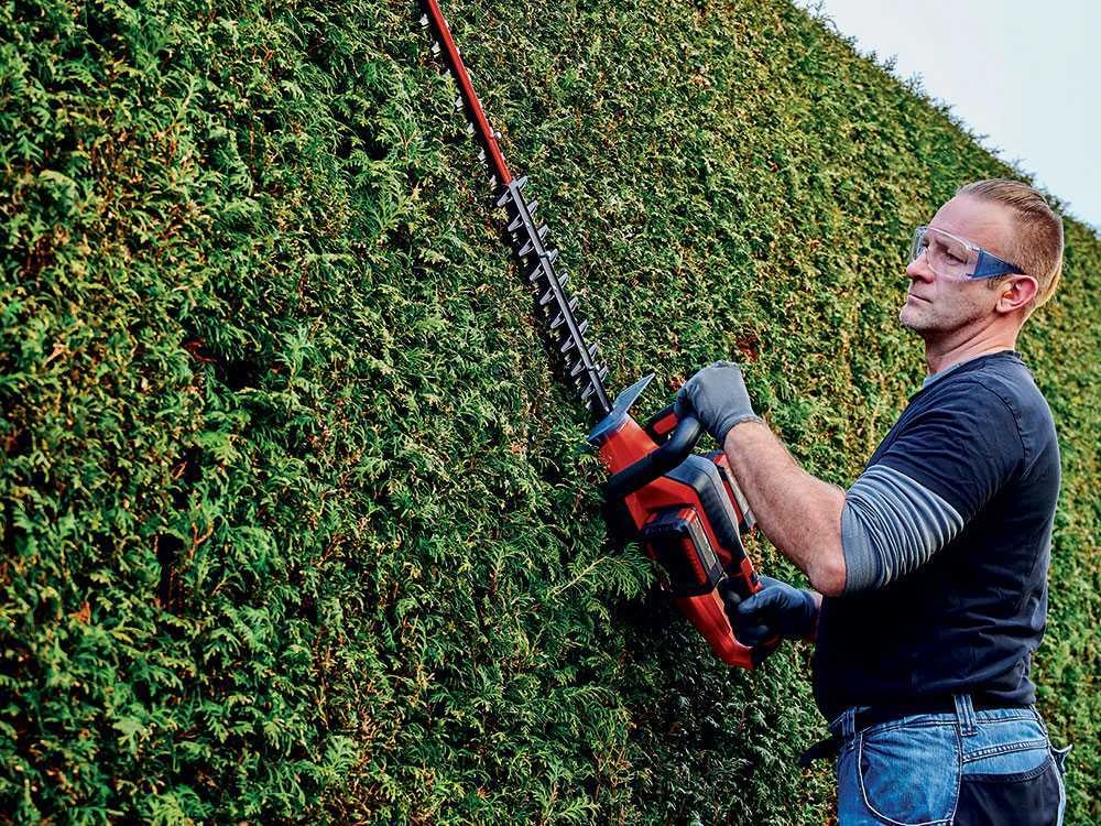 Tagliasiepi A Batteria Einhell GE-CH 36/65 Li - 2x 18V 5.2Ah - immagine 2